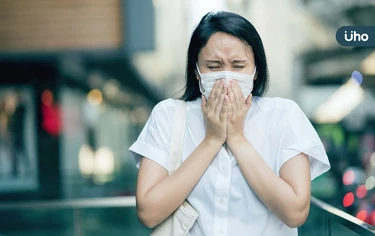 流感疫情暫離流行期!疾管署估「這時間」恐再升溫:農曆春節達高峰