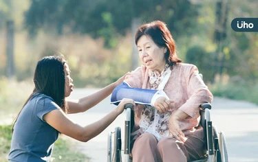 聘請外籍看護，你準備好共同生活了嗎？先想「3件事」分工更輕鬆