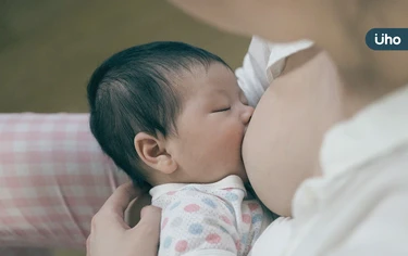嬰幼兒喝配方奶更易致肥胖？林口長庚研究：恐增氣喘、過敏、鼻炎風險