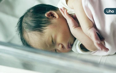 2週大男嬰急性心臟衰竭！醫揭新生兒「心臟血管未閉合」恐肺高壓猝死