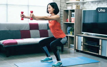 沒時間上健身房？適合初學者的「在家訓練」菜單：工具、項目一次看