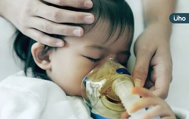 腸病毒疫情升溫！小兒科醫警告：留意「6大重症警訊」喝奶量減少也算