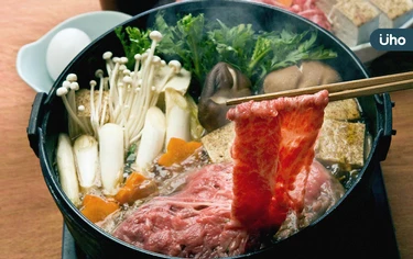 吃鍋小心最肥是湯底！薑母鴨、麻油雞、麻辣鍋⋯營養師教「4招避油」