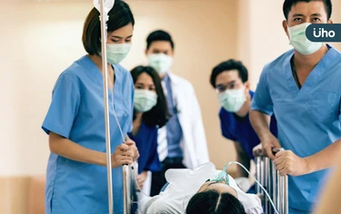 「假日急症中心」每日看診人數僅350人？醫師工會分析「3大原因」