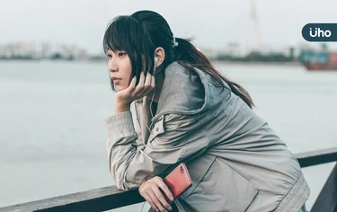 為什麼行程排滿了，心卻更空？想得到真正的快樂：你必須先學「1件事」