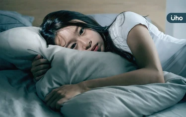 睡不好不是小事！身心科醫揭「失眠逾●●個月」恐成慢性：2類人當心