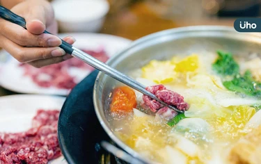 吃火鍋手腳無力，竟是低血鉀惹禍？醫揪「低血鉀癱瘓症」1情況很危險
