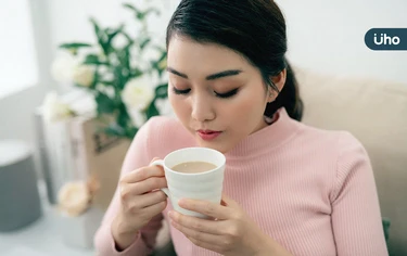 喝咖啡、綠茶⋯就能降鼻咽癌風險！台大研究實證：吃魚、胡蘿蔔也有用