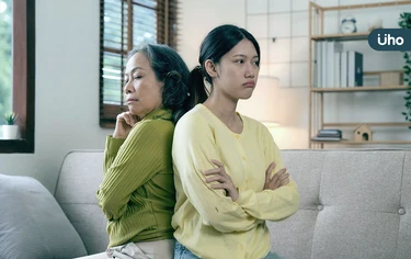 如何與家中老寶貝溝通？專家列「4大NG句型」別再用命令方式說話