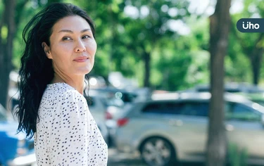 48歲半退休、50歲嘗試車宿旅行！她用「理財哲學心法」重啟第三人生