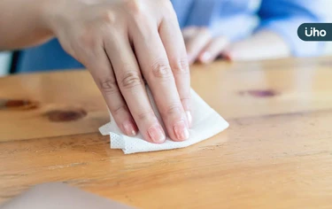 潔癖不只愛乾淨？醫揭「1心態」恐變強迫症：明知不合理卻停不下來