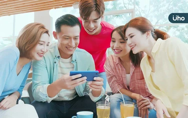 LINE POINTS點數好康》過年分享優活賺馬尼！快跟好友一起變健康吧