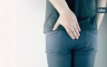 為什麼放屁會臭？一直放屁是排毒嗎？1天內「放屁●●次」以下都算正常