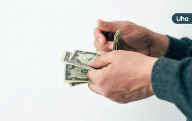 年紀大更應該「勇敢花錢」！基金經理人建議「3原則」評估財務風險