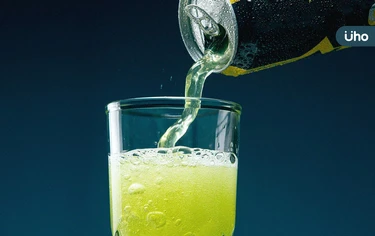 蠻牛、RedBull⋯校園掀「能量飲料」風潮！營養師揭密功效、副作用