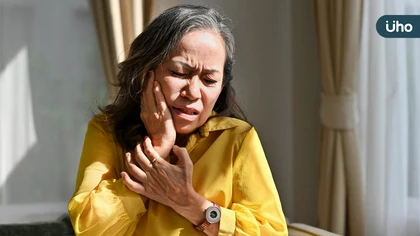 臉部時如針扎或電擊 持續大痛小痛交替 竟是疼痛性三叉神經病變！