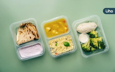 「這5種食物」絕不能放隔夜！醫：綠菜葉、半熟蛋和「這種甜湯」都不行