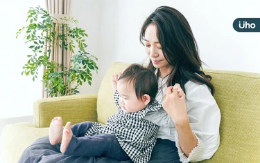 迷信父母取名「禤靐龘」兒崩潰想改名！父母幫小孩取名「注意5件事」