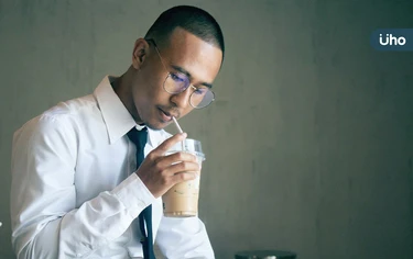 天天喝含糖飲料!32歲男「年輕型糖尿病」上身,醫示警:小心3大原因