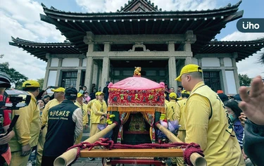 全台瘋媽祖繞境！長途步行、睡眠不足⋯醫點名「這些人」恐藏身心問題