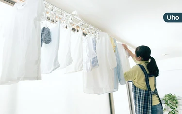 室內曬衣服如何速乾？家事達人授3招「室內晾衣小技巧」脫離悶濕臭