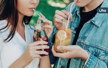 手搖飲怎麼喝不會胖？營養師列5原則：單品茶優先、鮮奶茶優於奶茶