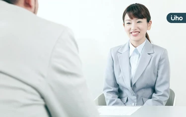 履歷沒問題，面試卻一直碰壁？心理師曝「答案在臉上」避免2種表情