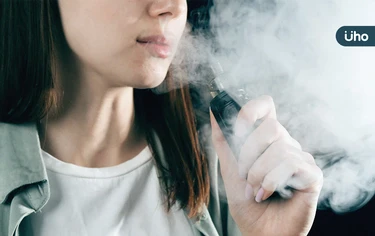 電子煙有比香菸好嗎？一次搞懂電子煙「4大迷思」：恐傷肺、傷心臟