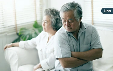 老人比較容易情緒失控？心理學博士破除迷思：年老反而情緒更穩定