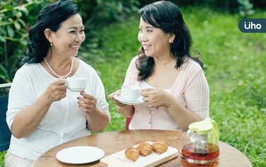 什麼是友情最好模樣？60歲後的友誼：不用迎合，能自在相處就是幸福