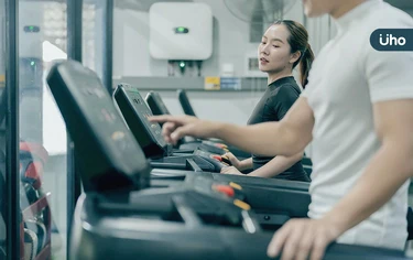 有氧運動和重量訓練，到底該怎麼選？醫：健身計劃別忽略「這1點」