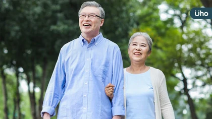 身高變矮、走路容易累別輕忽!亞東醫院推「存骨本、保肌力」健康衛教週
