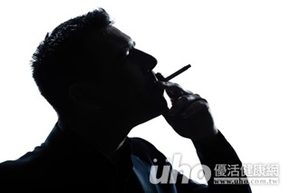注意!愛抽菸較短命 死亡風險比同齡高2倍