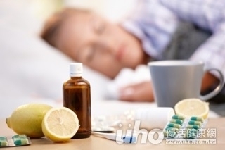 發燒必有因!服用成藥注意4點 避免延誤治療