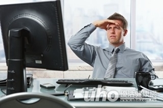 男主管狂腹瀉、便秘 竟是職場適應障礙