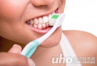 病從口入！牙刷三周不換　比馬桶髒80倍
