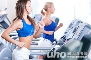 把握假日狂運動 女子健身後頭暈想吐