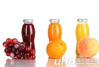 市售果汁糖分高 小心越喝越胖!