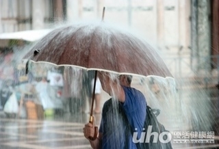 注意!傾盆大雨後 感染病數暴增