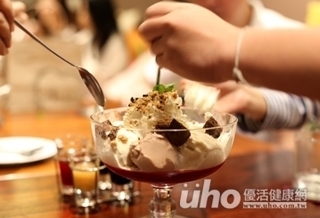 嘴饞想吃甜食 營養師建議吃哪些?