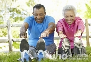 呷老倒縮? 是骨質疏鬆啦!