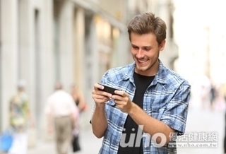 瘋抓寶 玩出惡「視」力