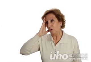 眼前一片黑 壓力大致視力差