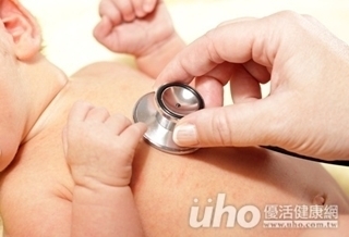 嘴唇發紫 新生兒2周恐致死