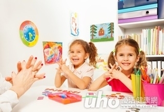 沒騙你 手勢助幼兒認更多字!