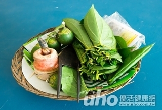 習慣嚼檳榔 恐早10年罹癌!