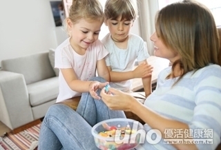 別讓公平對待 引爆孩子情緒迷思