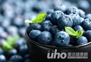藍莓補腦 逆轉老化多吃水果