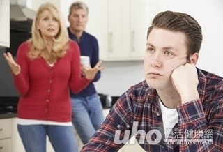 白吃白喝?快還清隱性負債