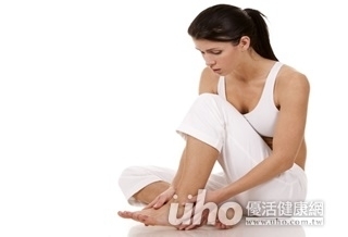 改善血液循環 快學腳底運動